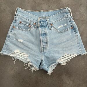 Levi shorts